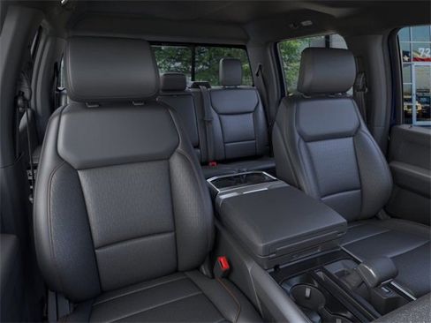 New 2025 Ford F150 Lariat w/ Equipment Group 501A Mid image 10