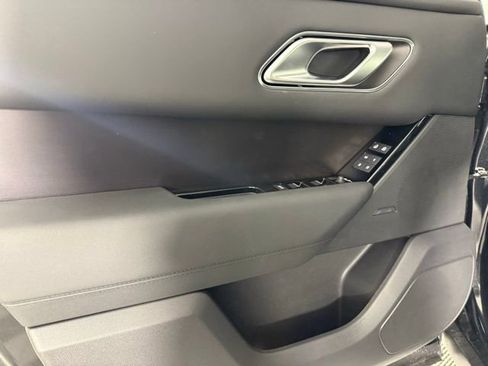 Certified 2026 Land Rover Range Rover Velar Dynamic SE image 12