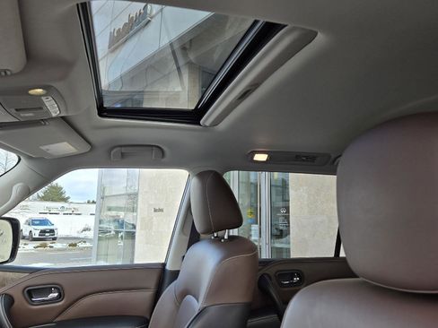 Certified 2023 INFINITI QX80 Premium Select w/ Cargo Package image 7