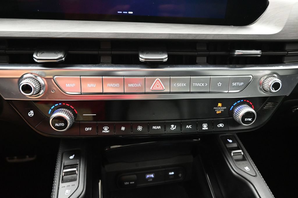 Used 2024 Kia Telluride SX X-Line AWD/4WD image 16