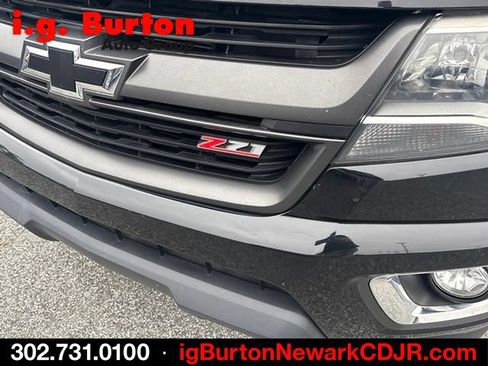 Used 2017 Chevrolet Colorado Z71 AWD/4WD image 3