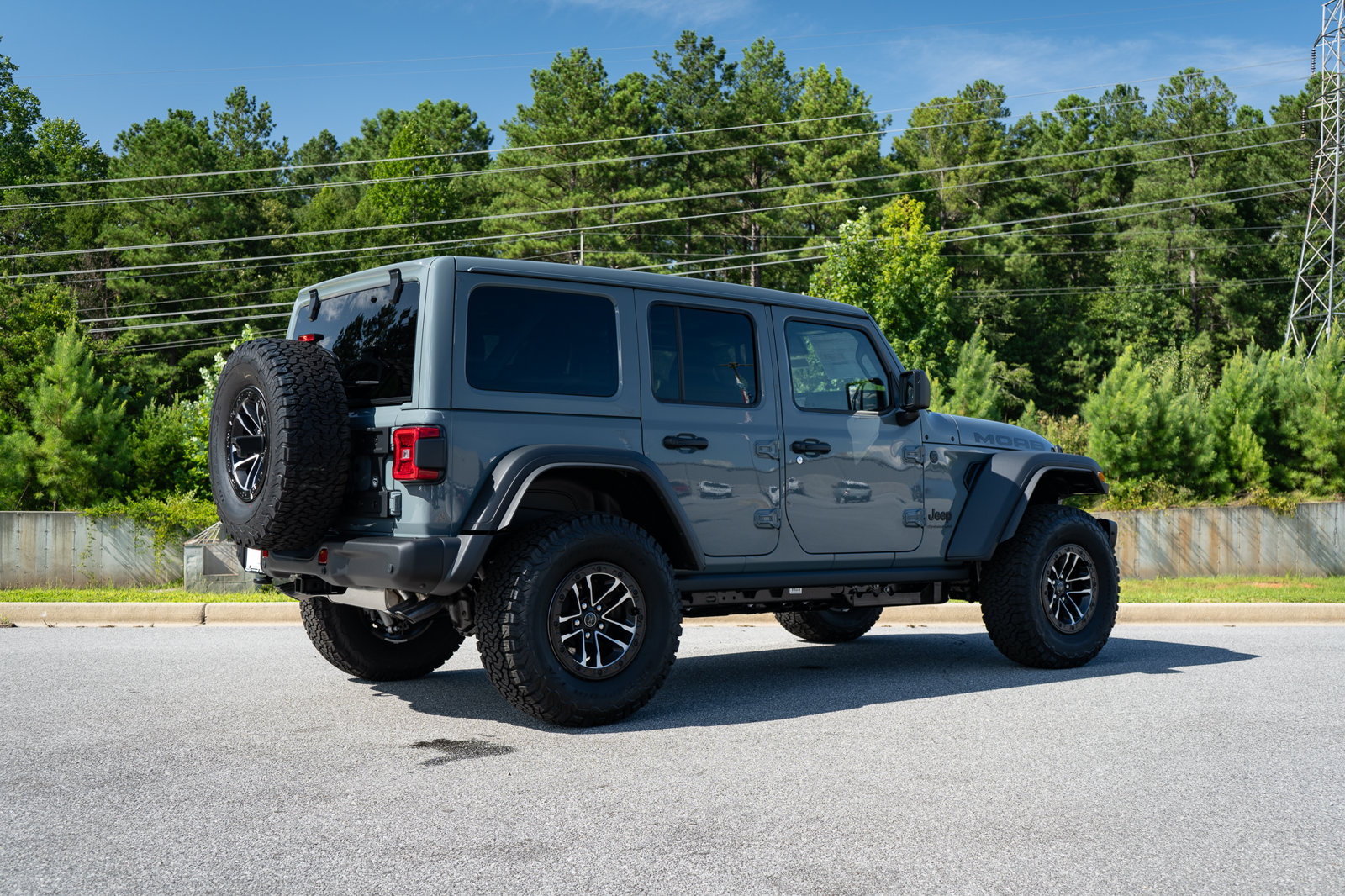 New 2026 Jeep Wrangler Unlimited Rubicon 392 w/ Quick Order Package 27X Moab AWD/4WD image 22
