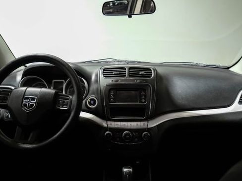 Used 2014 Dodge Journey American Value Package w/ Flexible Seating Group image 18