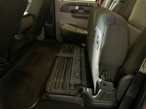 Used 2004 Ford F250 XLT AWD/4WD image 26