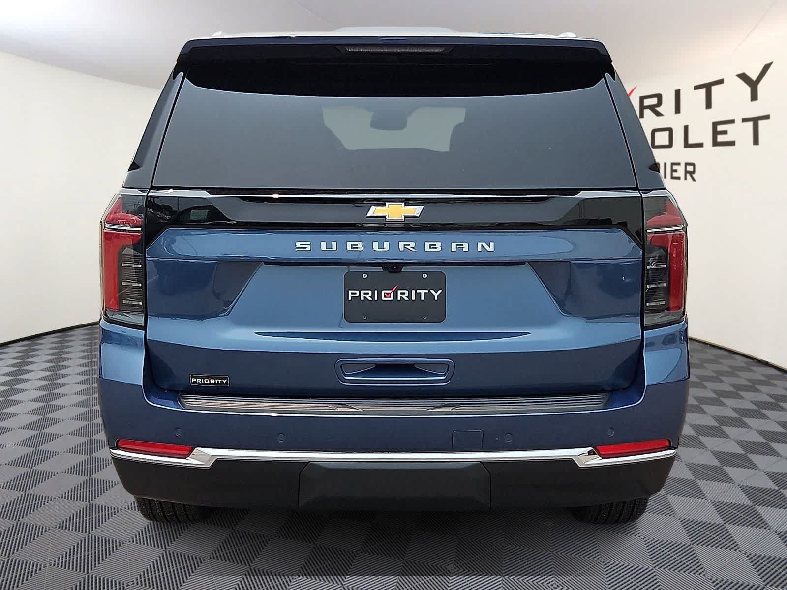 New 2026 Chevrolet Suburban LS RWD image 5