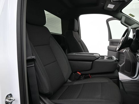 New 2026 GMC Sierra 3500 SLE image 19