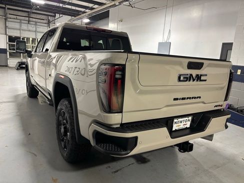 New 2026 GMC Sierra 2500 AT4 w/ AT4 Premium Plus Package image 33