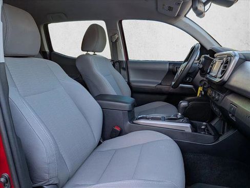 Used 2019 Toyota Tacoma SR5 image 18