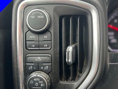 Used 2021 Chevrolet Silverado 1500 LT image 16