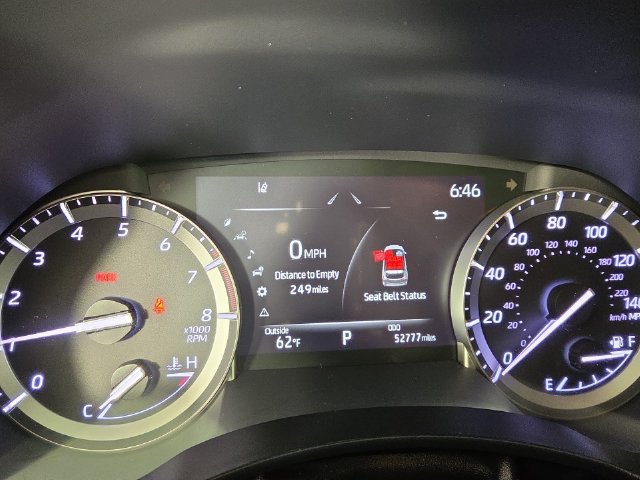 Used 2022 Toyota Highlander XLE AWD/4WD image 17