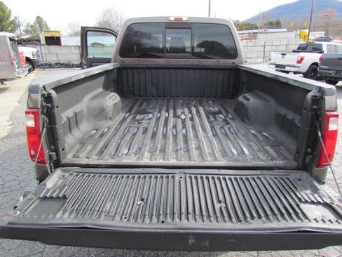 Used 2016 Ford F250 Lariat w/ FX4 Off-Road Package image 25