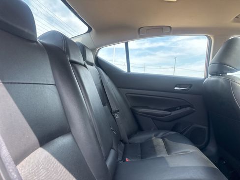 Used 2023 Nissan Altima 2.5 SL FWD image 32