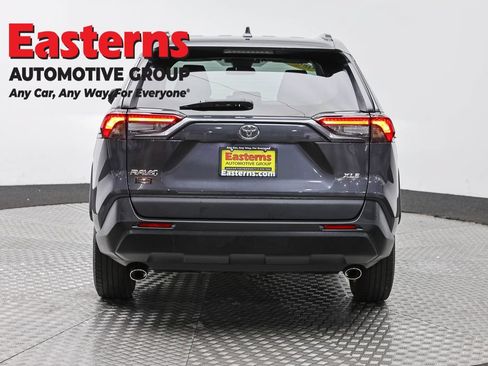 Used 2023 Toyota RAV4 XLE FWD image 6