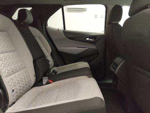 Used 2022 Chevrolet Equinox LT AWD/4WD image 19