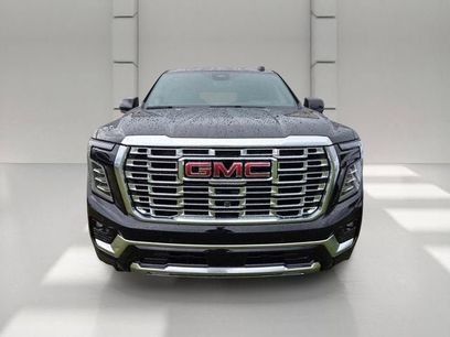 New 2026 GMC Yukon Denali w/ Denali Reserve Package