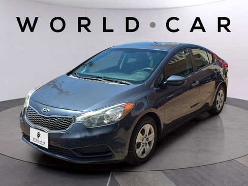 Used 2016 Kia Forte LX FWD image 10