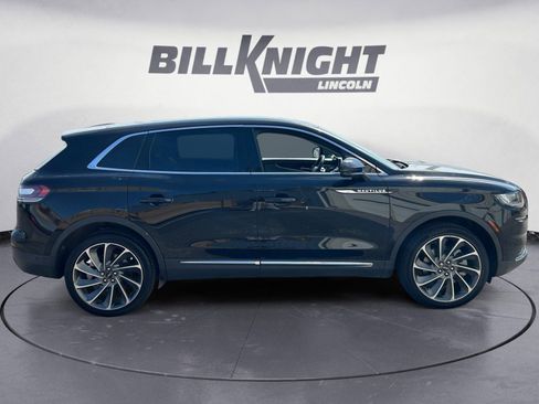 Used 2023 Lincoln Nautilus Reserve w/ Equipment Group 202A AWD/4WD image 6