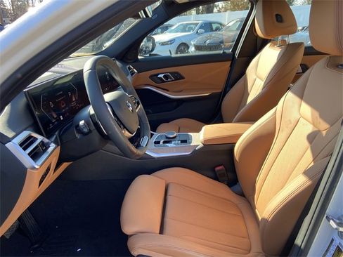 Used 2025 BMW 330i xDrive 330i xDrive w/ Convenience Package image 22