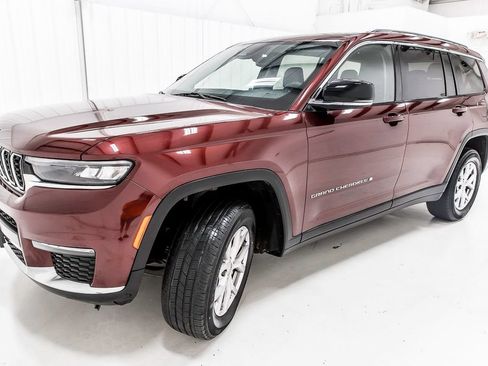Used 2021 Jeep Grand Cherokee L Limited AWD/4WD image 2