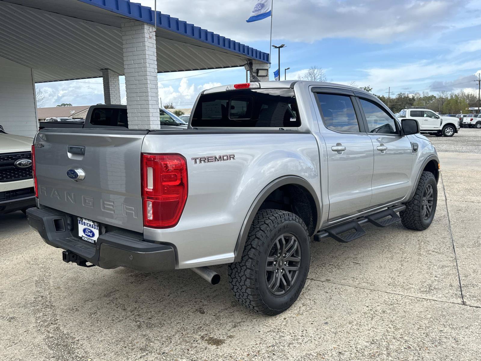 Used 2021 Ford Ranger Lariat w/ Tremor Off-Road Package AWD/4WD image 7