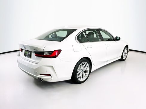 Used 2025 BMW 330i Sedan image 9