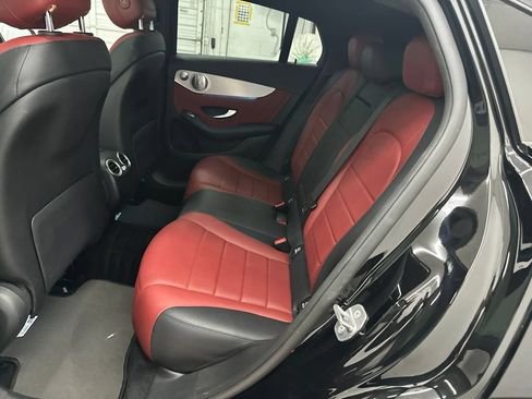 Used 2019 Mercedes-Benz GLC 300 4MATIC Coupe image 24