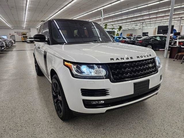 Used 2017 Land Rover Range Rover Supercharged AWD/4WD image 4