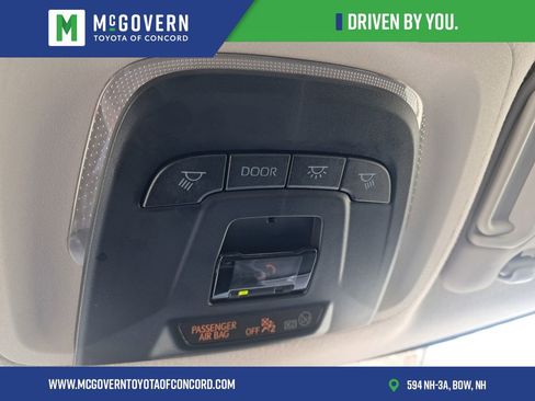 Used 2023 Toyota Corolla LE FWD image 23