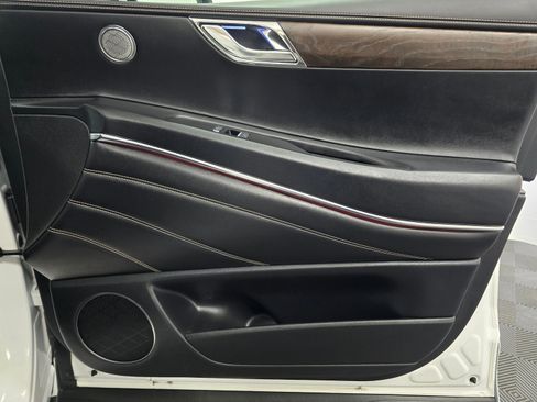 Used 2024 Genesis GV80 2.5T image 27