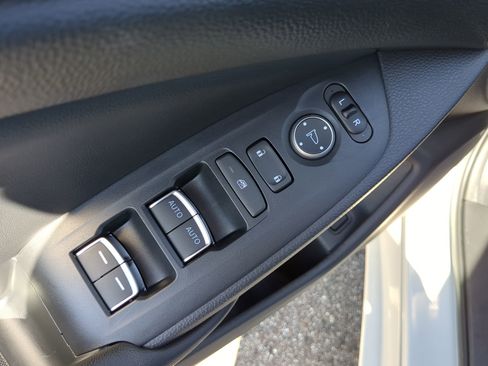 Used 2022 Honda Accord Sport image 19