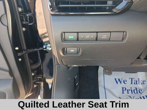 New 2025 Nissan Sentra SV w/ SV Premium Package image 14