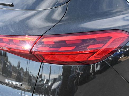 Certified 2025 Audi Q5 Premium w/ Convenience Package image 19