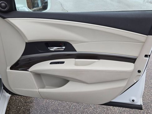 Used 2014 Acura RLX w/ Technology Package image 10