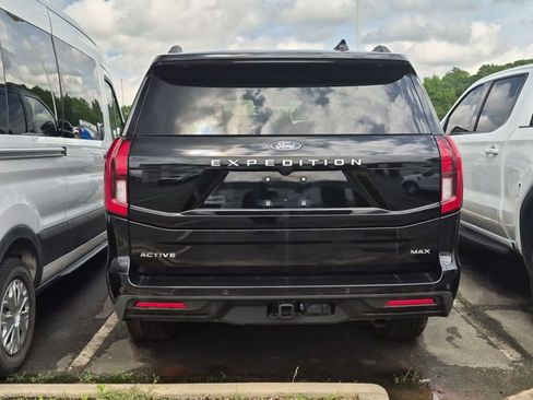 Certified 2025 Ford Expedition Max Active RWD image 4