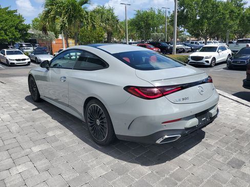 Used 2024 Mercedes-Benz CLE 300 4MATIC Coupe image 4
