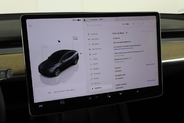 Used 2023 Tesla Model Y 2WD image 34