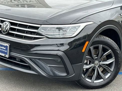 Certified 2023 Volkswagen Tiguan SE image 8