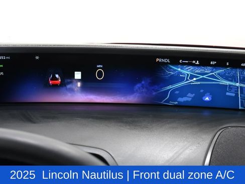 Used 2025 Lincoln Nautilus Reserve w/ Jet Appearance Package AWD/4WD image 11