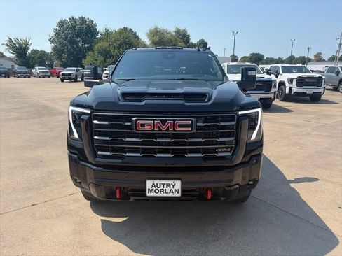 New 2026 GMC Sierra 2500 AT4 w/ AT4 Premium Plus Package AWD/4WD image 9