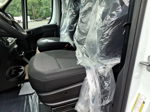 New 2026 RAM ProMaster 1500 w/ Safety Group FWD image 10
