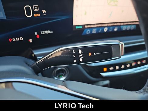 Used 2024 Cadillac Lyriq Tech AWD/4WD image 21