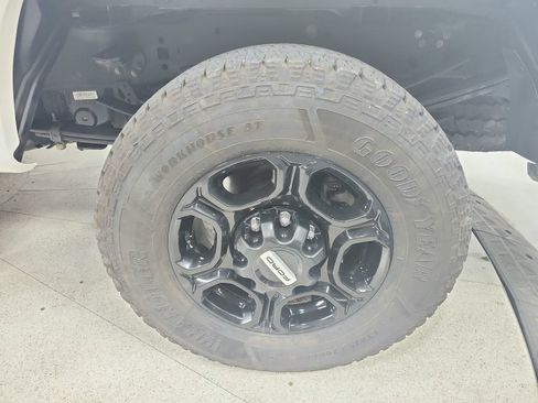Used 2023 Ford F250 XL w/ STX Appearance Package AWD/4WD image 45