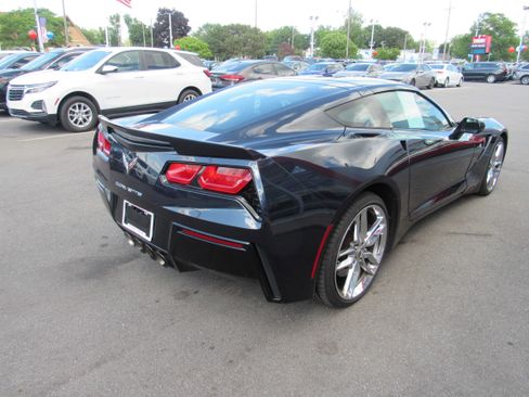 Used 2014 Chevrolet Corvette Stingray Coupe w/ 2LT Preferred Equipment Group RWD image 5