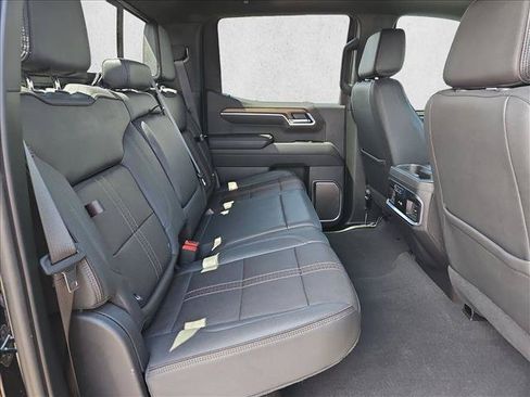 Certified 2023 Chevrolet Silverado 1500 High Country w/ High Country Premium Package AWD/4WD image 27
