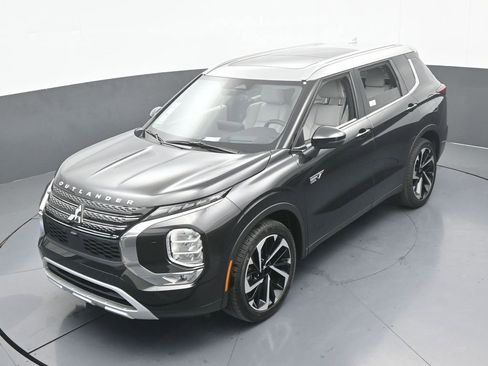 New 2025 Mitsubishi Outlander SEL image 59