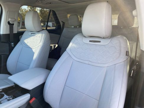 New 2026 Ford Explorer Platinum w/ LUX Leather Package image 10