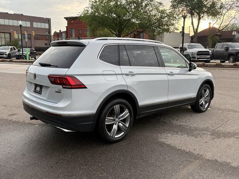Used 2018 Volkswagen Tiguan SEL Premium AWD/4WD image 11