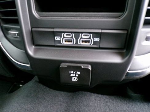 New 2025 RAM 2500 Big Horn AWD/4WD image 10