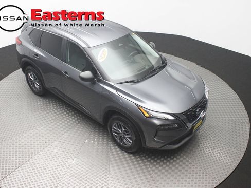 Used 2023 Nissan Rogue S AWD/4WD image 3