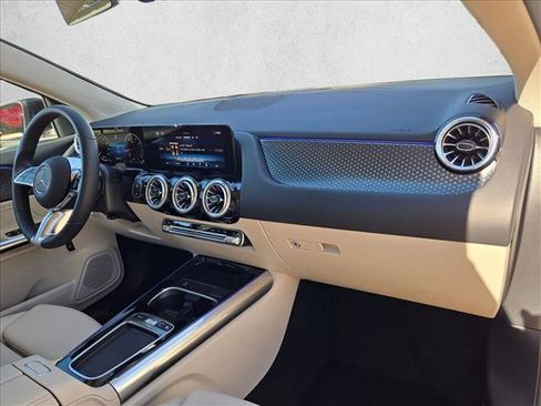 Certified 2026 Mercedes-Benz GLA 250 image 21